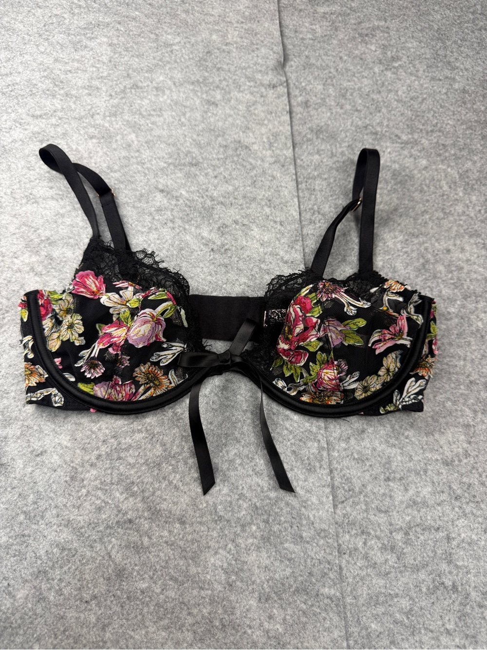 Floral Lace Bra Victoria’s Secret 34D Dream Angels Flowers After Hours